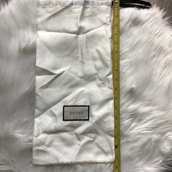 Gucci silky white dust bag - Picture 3 of 5